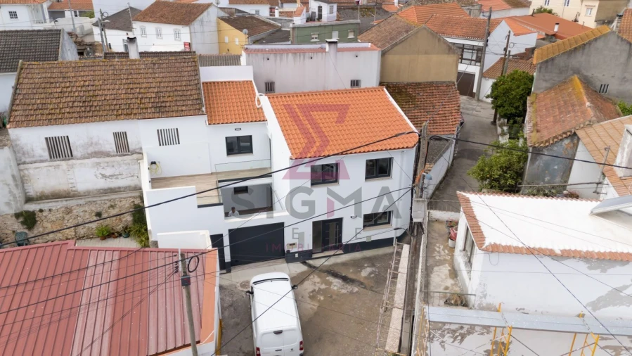 Moradia T3 para Venda em Po Foto 49