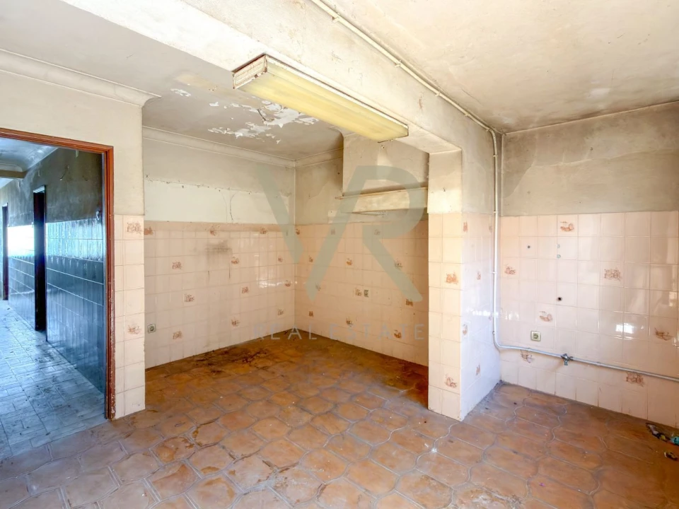 Moradia T3 para Venda em Vila Nova de Anços Foto 18
