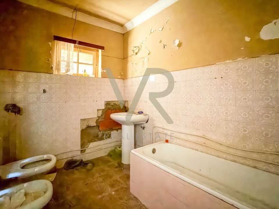 Moradia T3 para Venda em Vila Nova de Anços Foto 15
