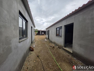 Moradia T9 para Venda em Aradas