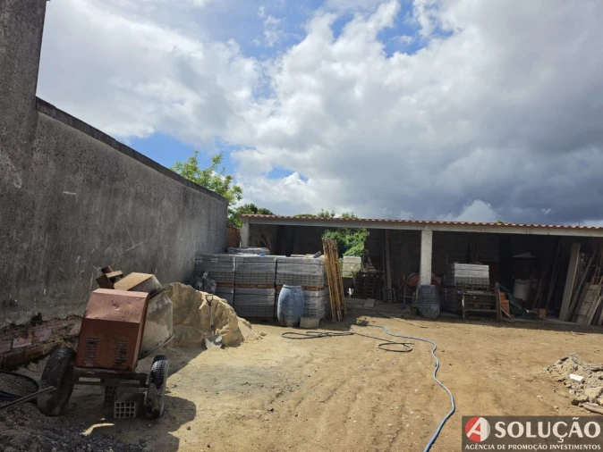 Moradia T9 para Venda em Aradas Foto 6