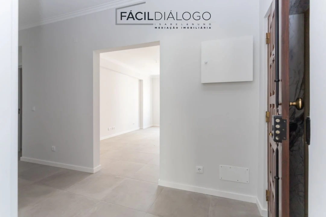Apartamento T3 para Venda em Seixal, Arrentela e Aldeia de Paio Pires Foto 7