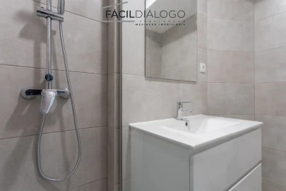 Apartamento T3 para Venda em Seixal, Arrentela e Aldeia de Paio Pires