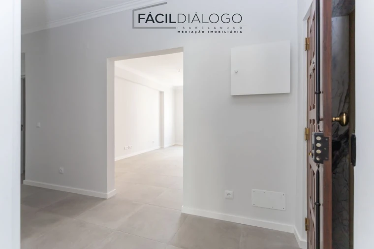 Apartamento T3 para Venda em Seixal, Arrentela e Aldeia de Paio Pires Foto 7