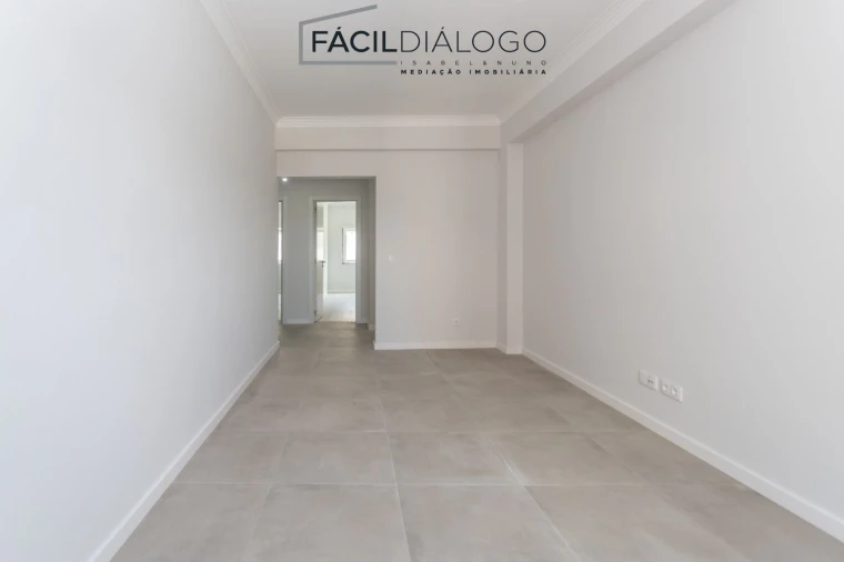 Apartamento T3 para Venda em Seixal, Arrentela e Aldeia de Paio Pires Foto 10