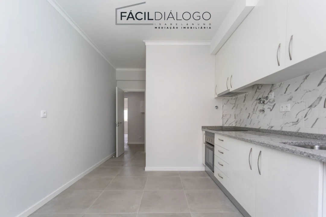 Apartamento T3 para Venda em Seixal, Arrentela e Aldeia de Paio Pires Foto 28