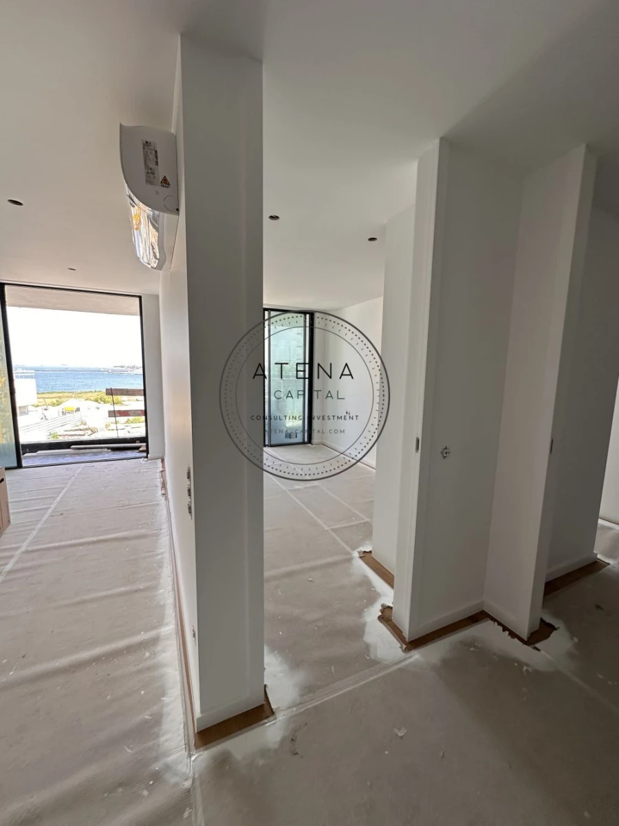Apartamento T2 para Venda em Canidelo Foto 4