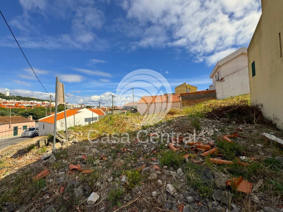 Terreno para Venda em São Domingos de Rana Foto 12