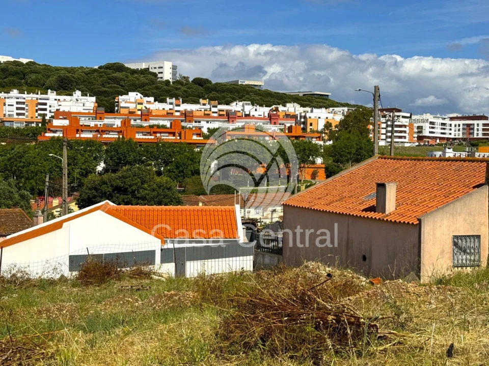 Terreno para Venda em São Domingos de Rana Foto 6