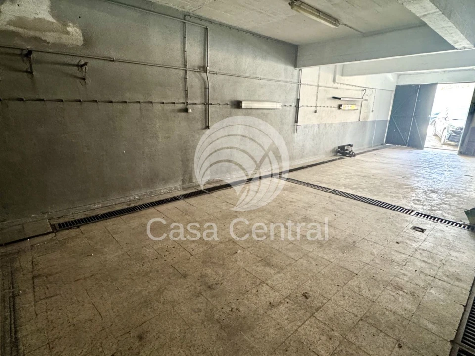 Loja para Venda em Falagueira-Venda Nova Foto 13