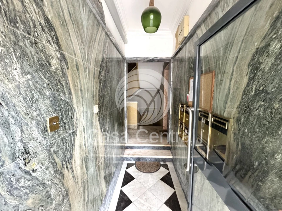 Apartamento T2 para Venda em Venteira Foto 2