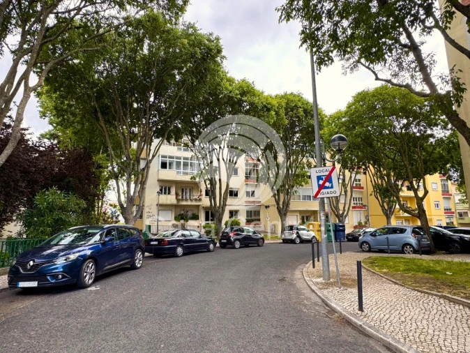 Apartamento T2 para Venda em Venteira Foto 13