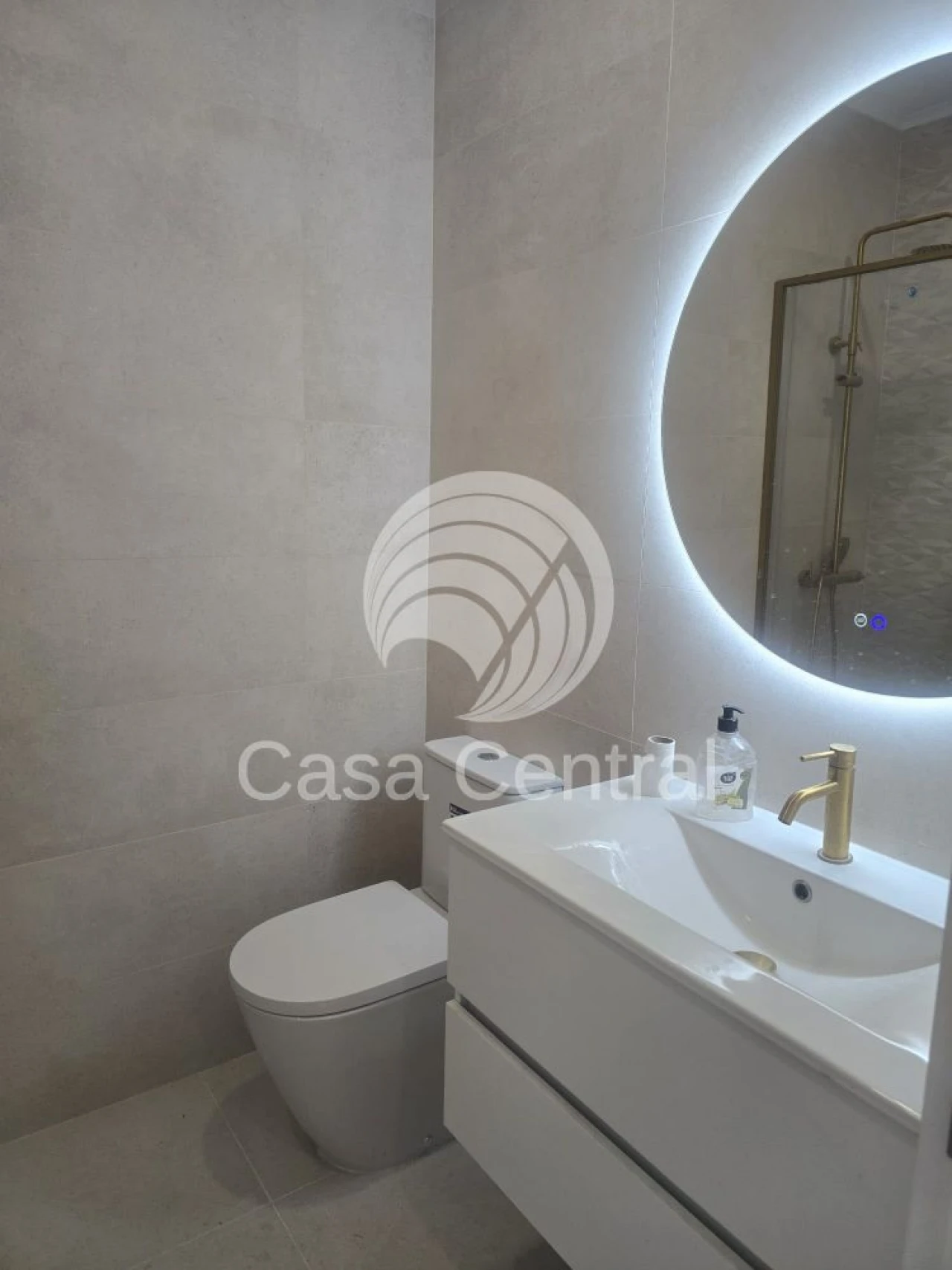 Apartamento T2 para Venda em Venteira Foto 8