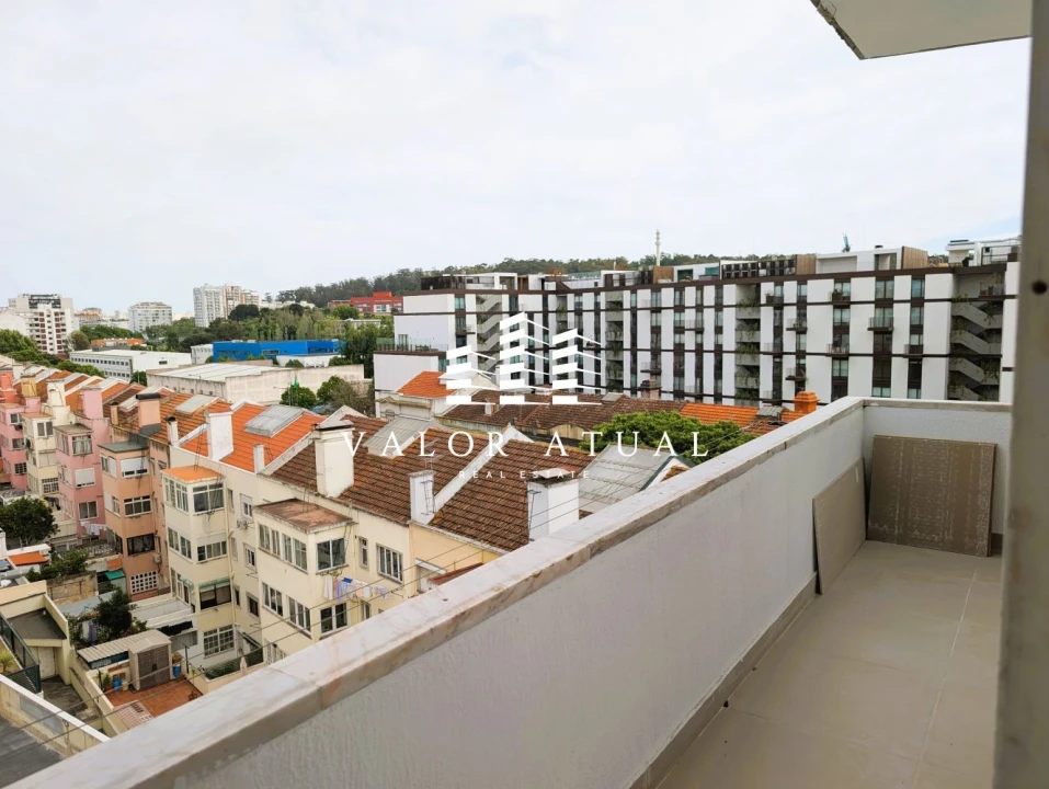 Apartamento T3 para Venda em Benfica Foto 6