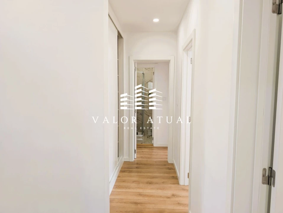Apartamento T3 para Venda em Benfica Foto 9