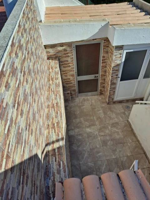 Apartamento T2 para Arrendamento em Loule (São Clemente)