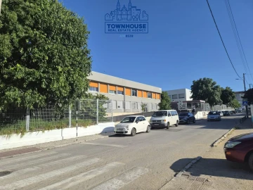 Loja para Venda em Amora