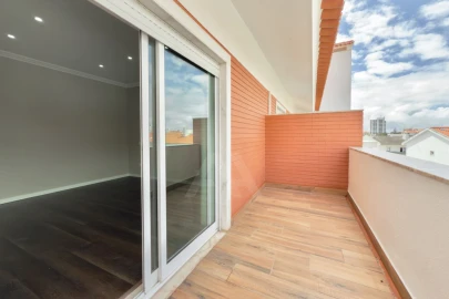 Apartamento T3 para Arrendamento em Cascais e Estoril