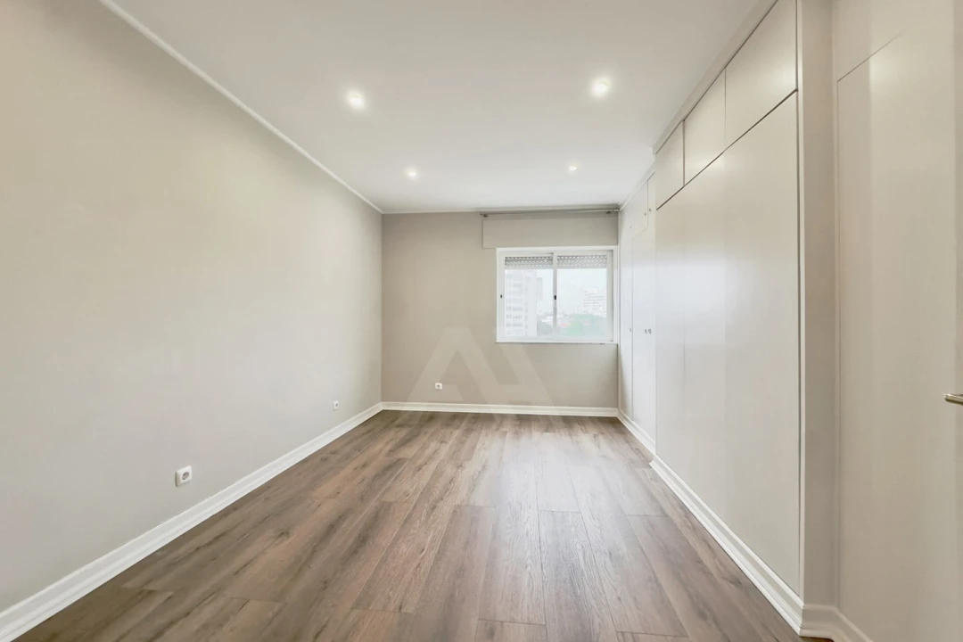 Apartamento T3 para Arrendamento em Cascais e Estoril Foto 14