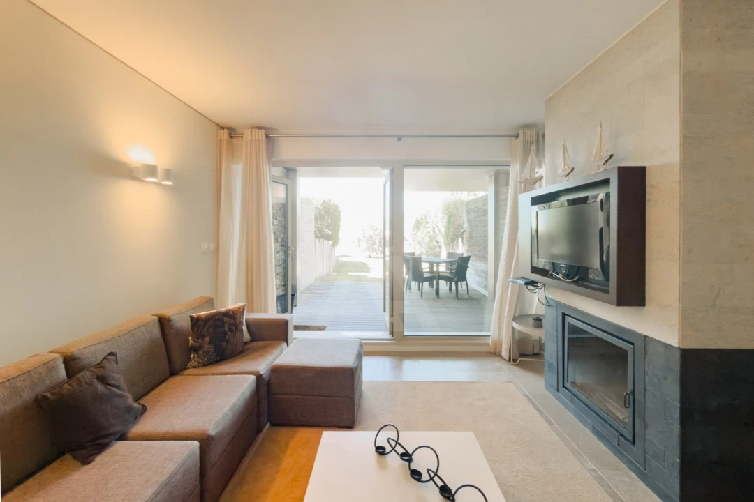 Apartamento T3 para Arrendamento em Carvalhal Foto 6