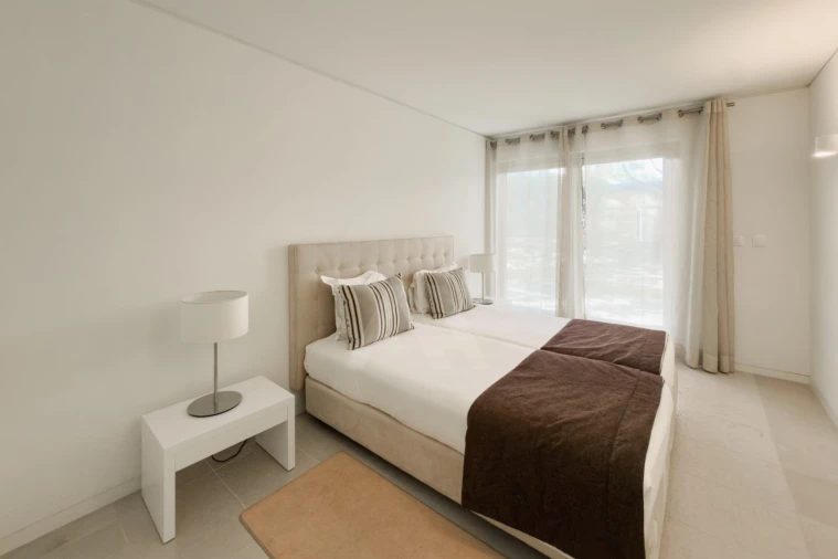 Apartamento T3 para Arrendamento em Carvalhal Foto 16