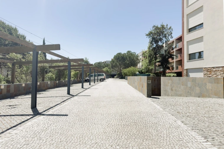 Apartamento T3 para Arrendamento em Carvalhal Foto 33