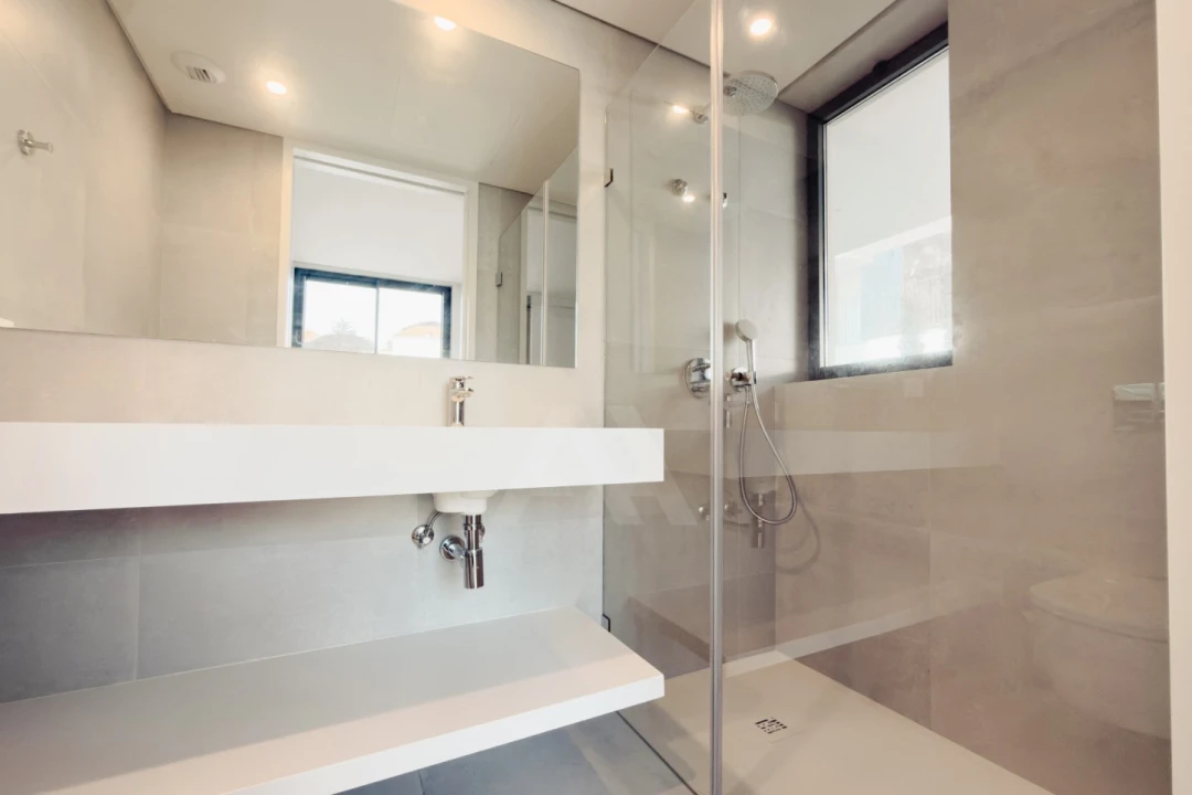 Apartamento T4 para Venda em Cascais e Estoril Foto 22
