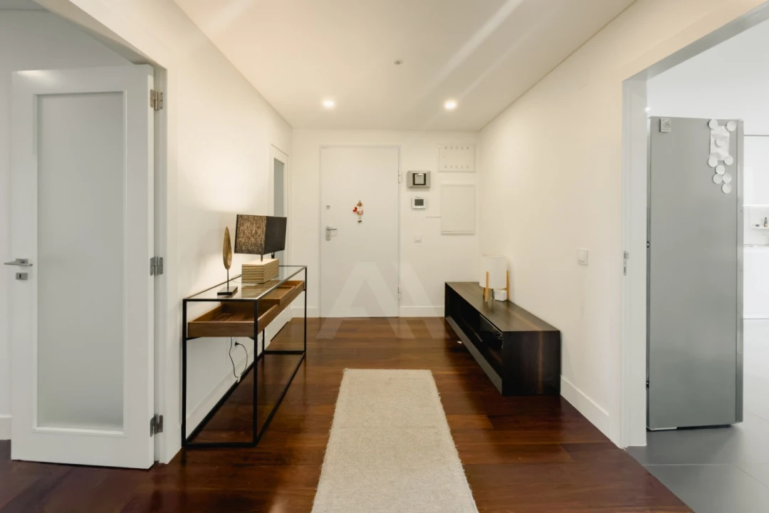 Apartamento T5 para Venda em Alcabideche Foto 11