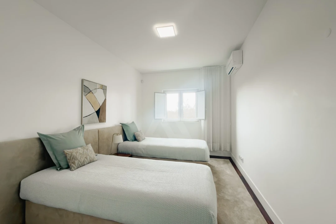 Apartamento T5 para Venda em Alcabideche Foto 13