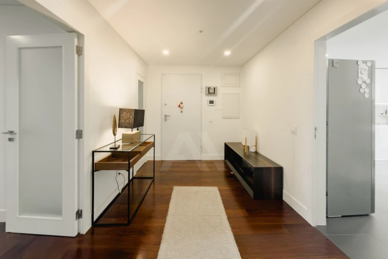 Apartamento T5 para Venda em Alcabideche Foto 11