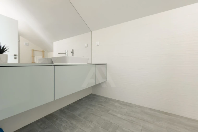 Apartamento T5 para Venda em Alcabideche Foto 30