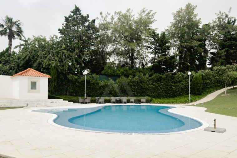 Apartamento T5 para Venda em Alcabideche Foto 35
