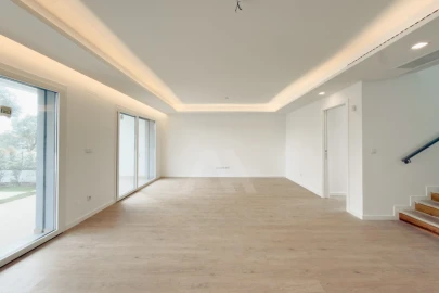 Moradia T4 para Venda em Alcabideche