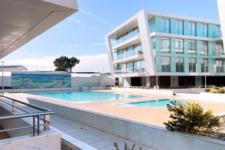 Apartamento T1 para Venda em São Martinho do Porto Foto 16