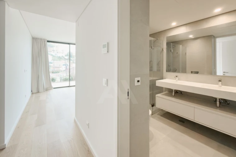 Apartamento T4 para Venda em Cascais e Estoril Foto 18