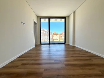 Apartamento T3 para Venda em Atouguia da Baleia
