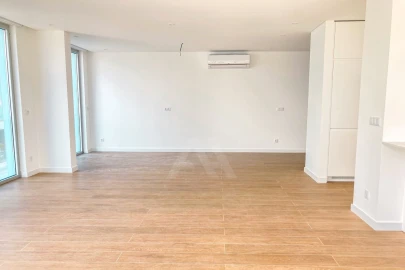 Apartamento T3 para Venda em São Martinho do Porto