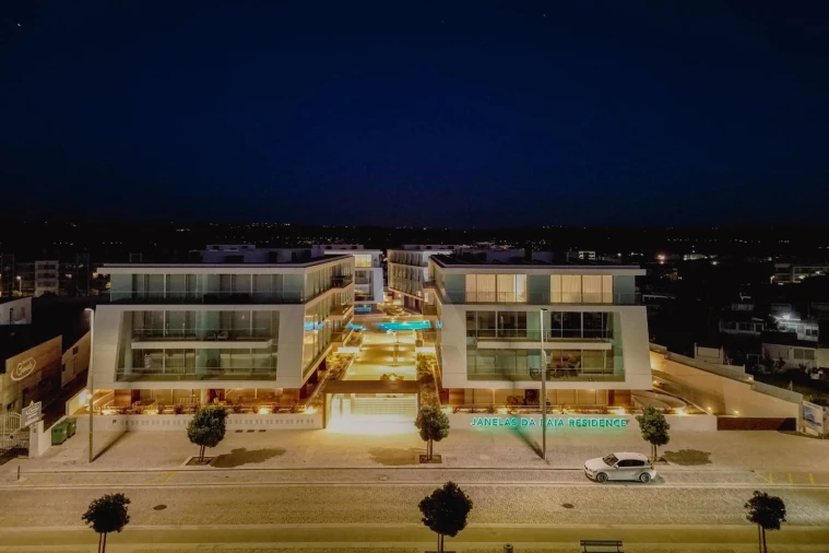 Apartamento T3 para Venda em São Martinho do Porto Foto 2