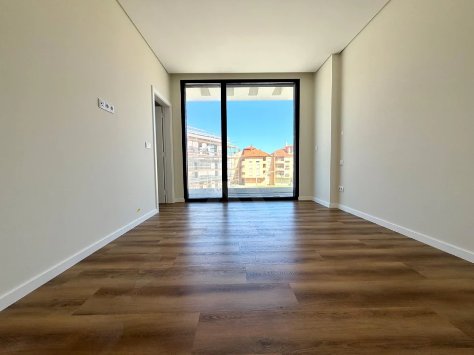 Apartamento T2 para Venda em Atouguia da Baleia Foto 18