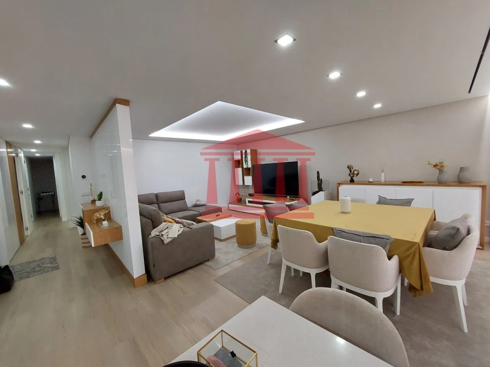 Apartamento T3 para Venda em Barcelos, V.Boa, V.Frescainha Foto 3