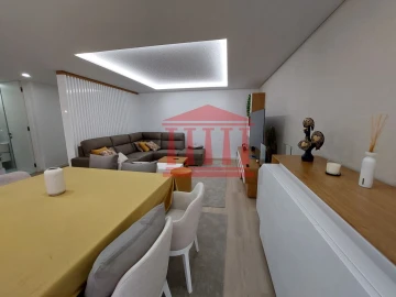 Apartamento T3 para Venda em Barcelos, V.Boa, V.Frescainha