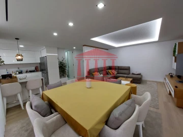 Apartamento T3 para Venda em Barcelos, V.Boa, V.Frescainha