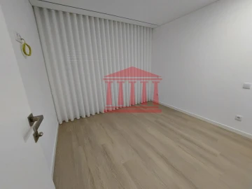 Apartamento T3 para Venda em Barcelos, V.Boa, V.Frescainha