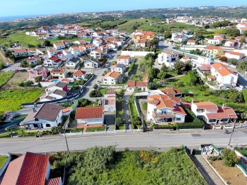 Moradia T1 para Venda em Carvoeira