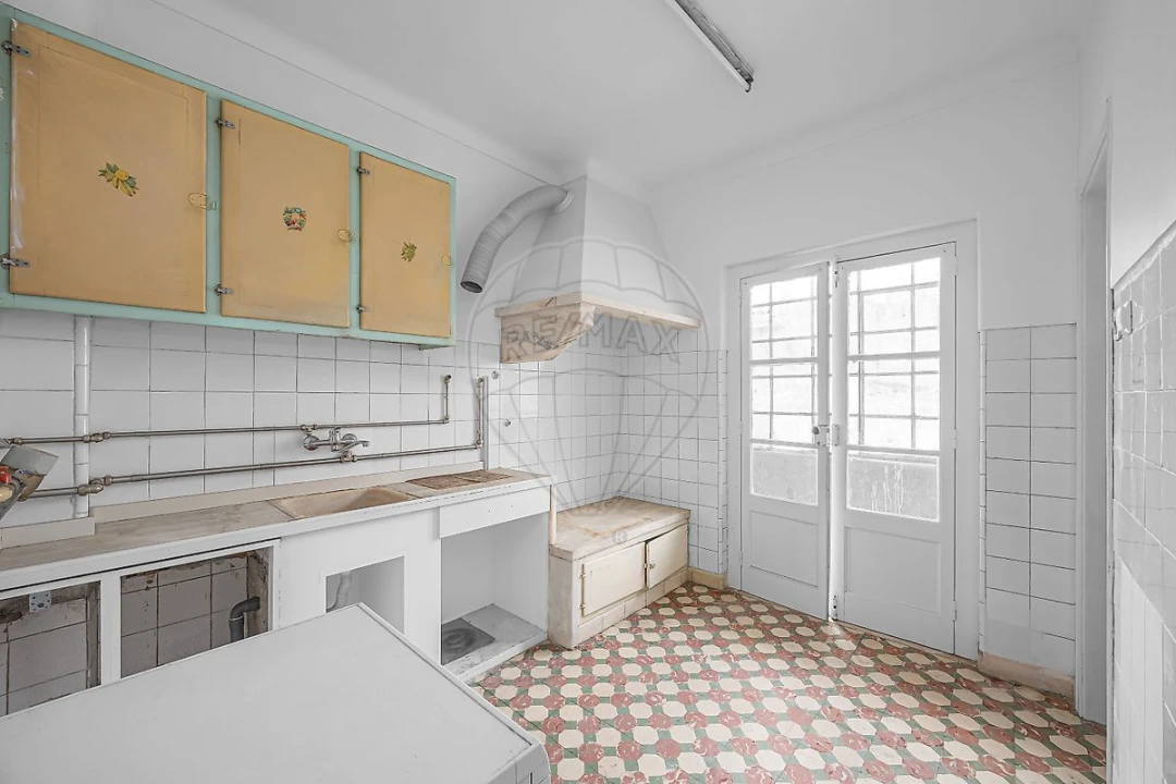 Apartamento T2 para Venda em Odivelas Foto 6