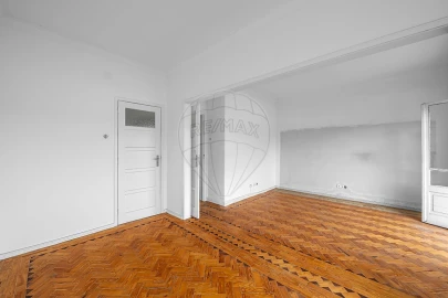 Apartamento T2 para Venda em Odivelas