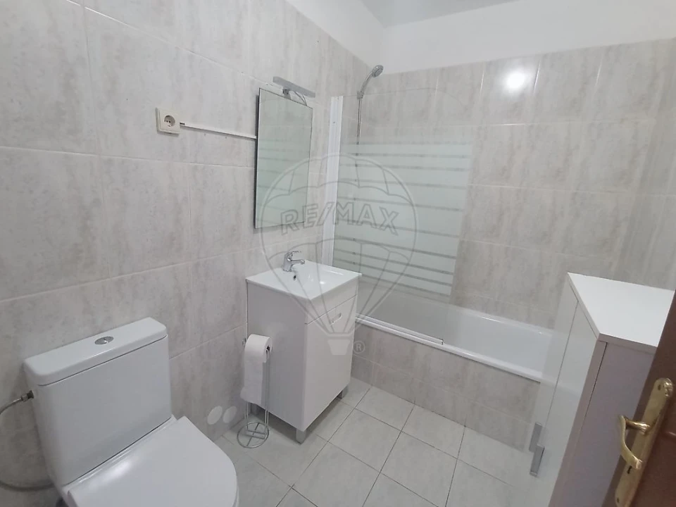 Apartamento T1 para Venda em Perafita, Lavra e Santa Cruz do Bispo Foto 25