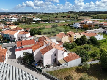 Moradia T3 para Venda em A dos Cunhados e Maceira