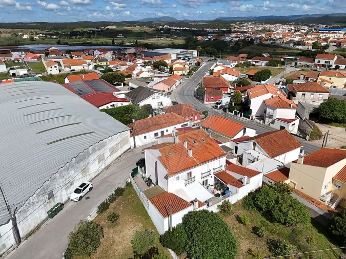 Moradia T3 para Venda em A dos Cunhados e Maceira Foto 4