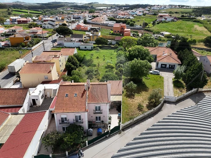 Moradia T3 para Venda em A dos Cunhados e Maceira Foto 3